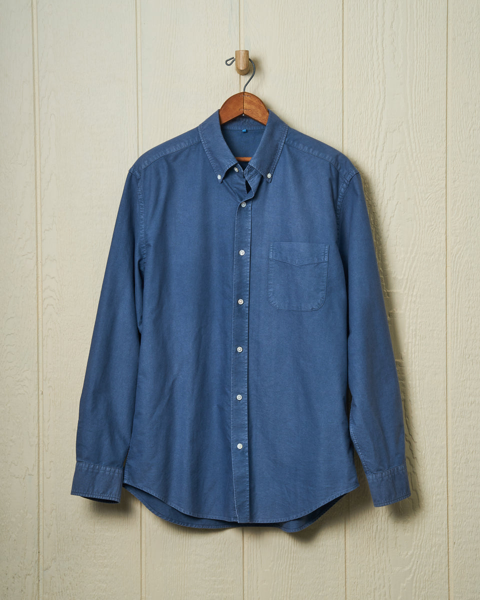 Garment Dyed Oxford Shirt in Weathered Navy – Quaker Marine