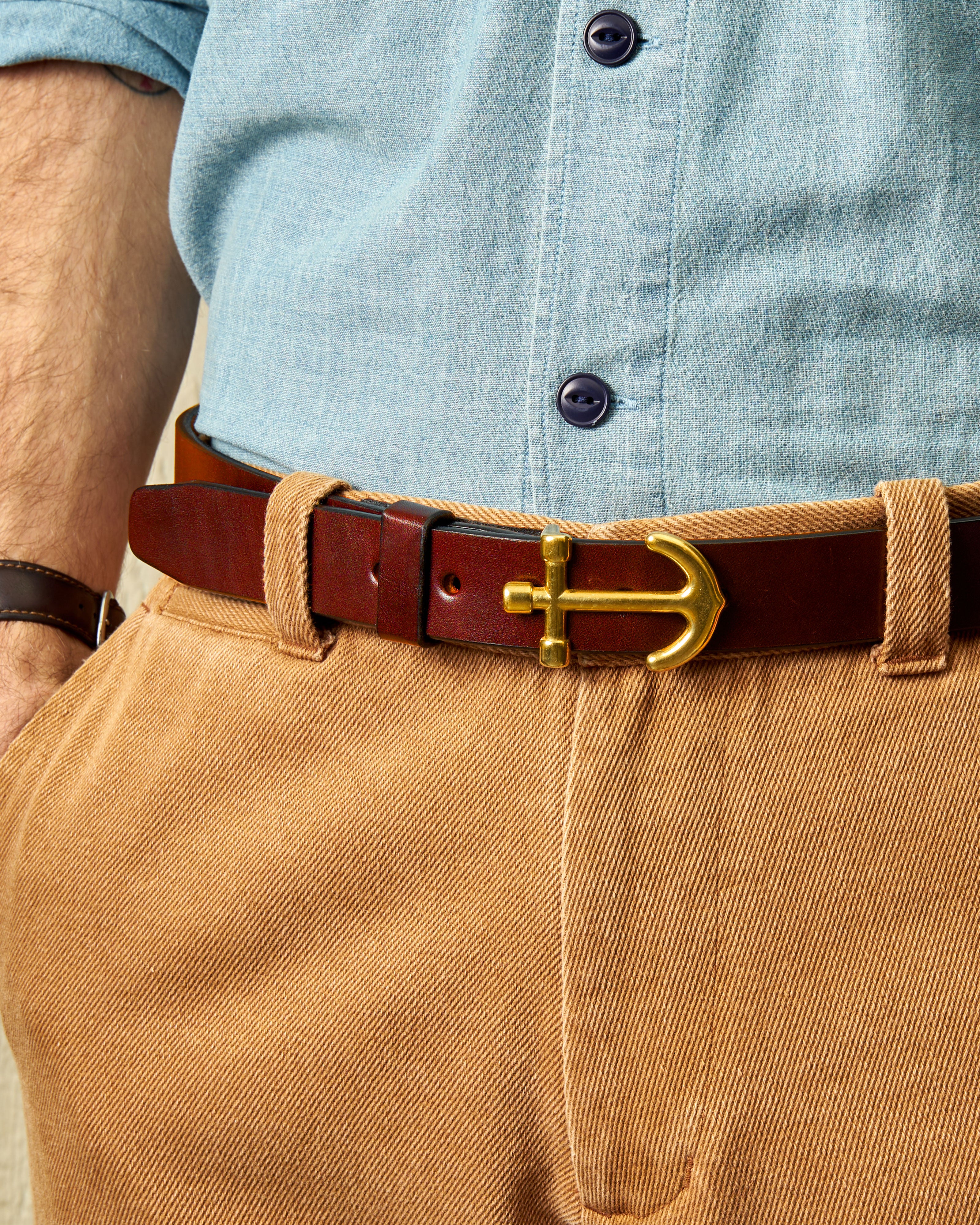 Bridle Strap Belt with Anchor Buckle in Oak Bark – Quaker Marine Supply Co.