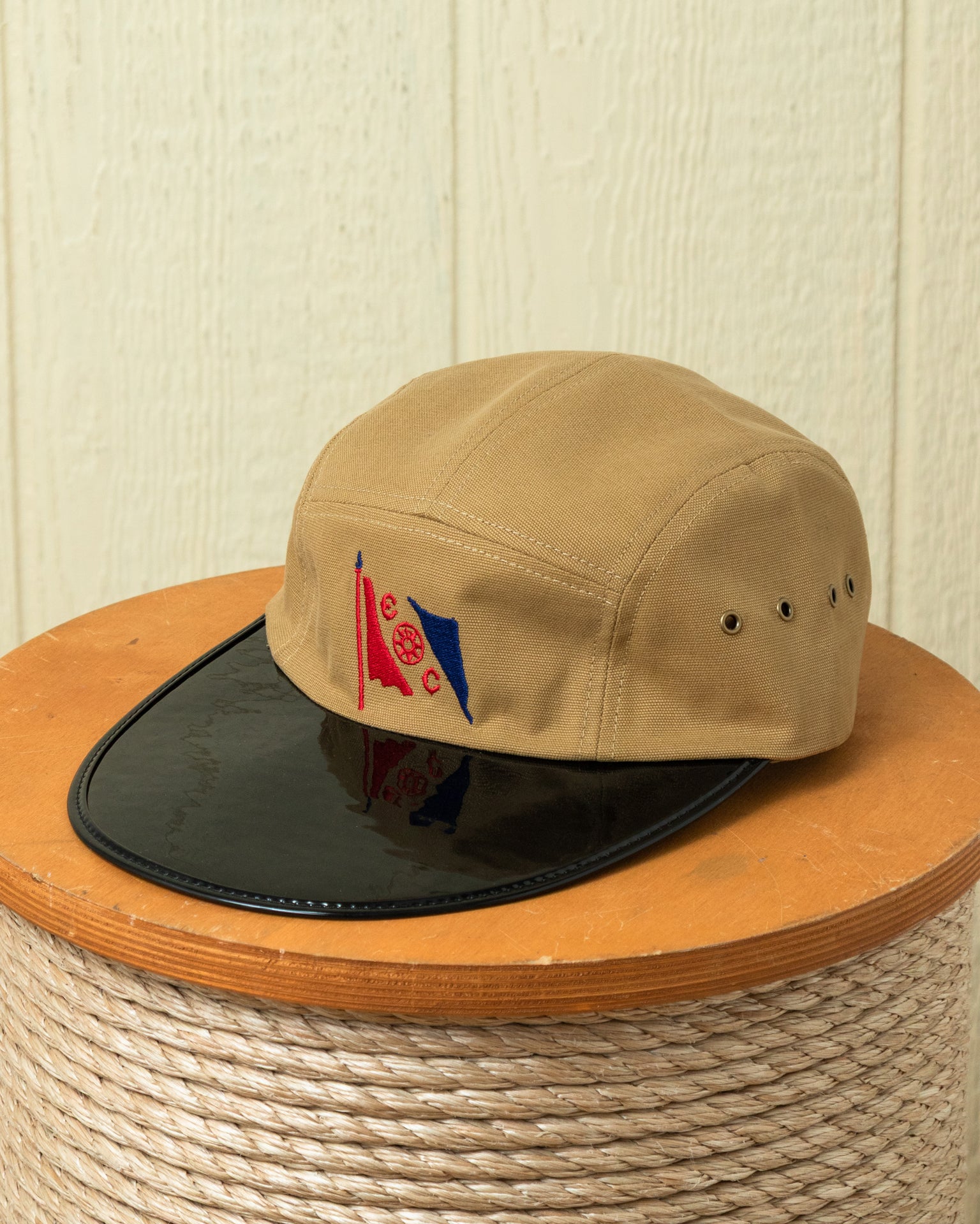 Explorers Club Longbill Capsule – Quaker Marine Supply Co.