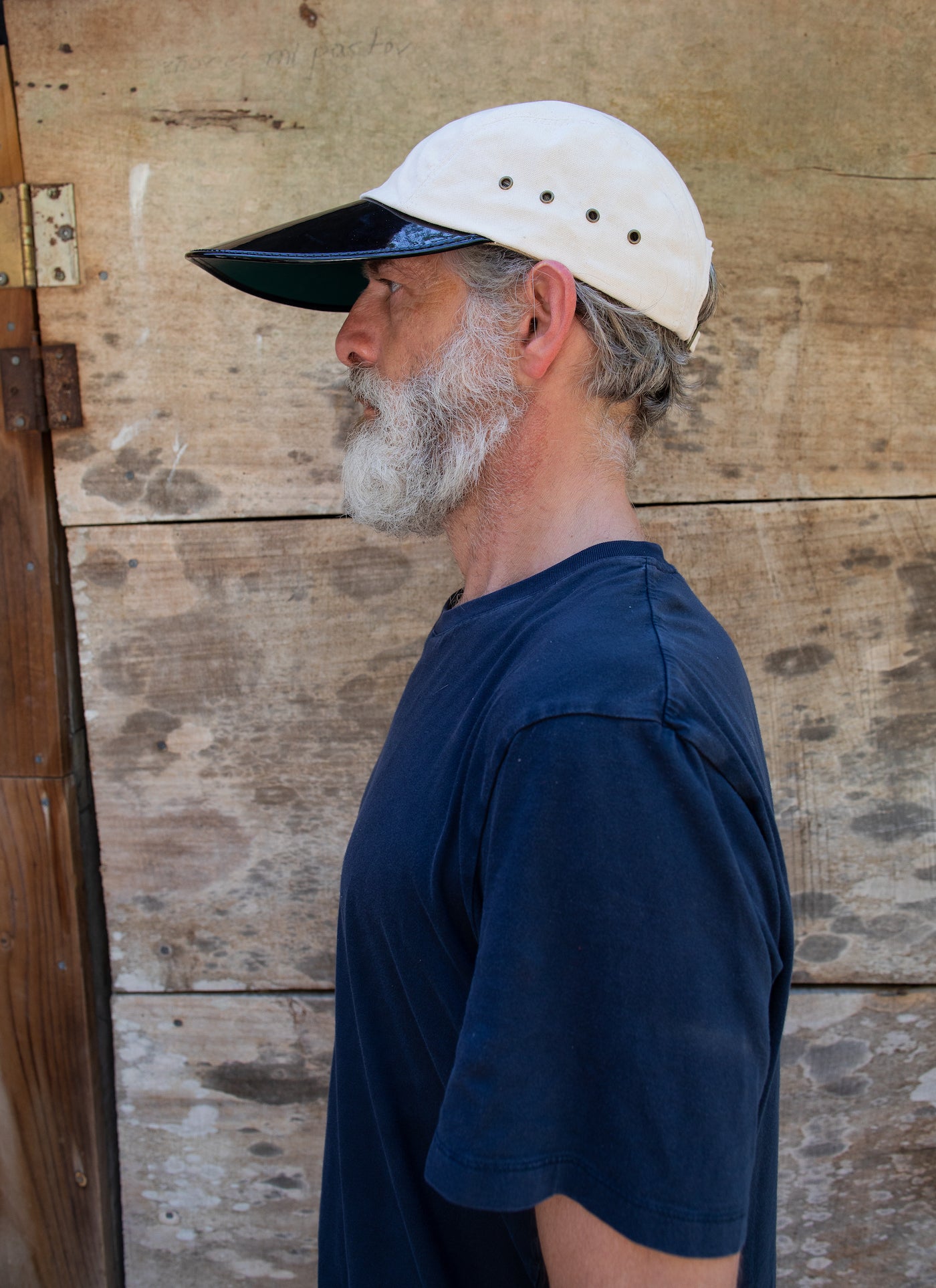 【Quaker Marine Supply】L/XLサイズ ロングビルキャップ Oysterman in Natural – Quaker Marine Supply Co.